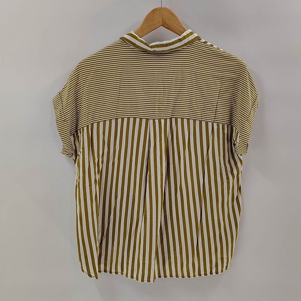 Jane And Delancey Button Up Top Green White Stripe Medium - Picture 5 of 5